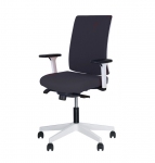 Кресло офисное Новый Стиль Navigo R window white ST PL71